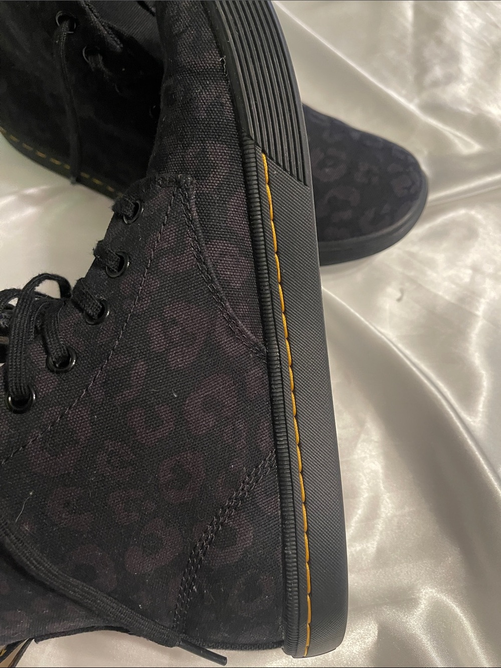 Dr. Martens Black Canvas Lace-Up Skull Pattern Boots - Picture 9 of 12